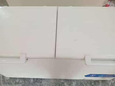 1 Freezer double door inverter for sale