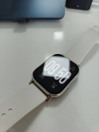 Redmi Watch 5 Lite (Light Gold/Silver) – Brand New / Unused