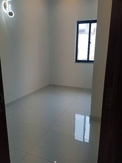 4.25 Marla Flat Available For Rent In Formanites Housing Scheme Lahore Near DHA Phase 5 And Ring Road 2 Bedroom And Attach Bathroom Drawing Room