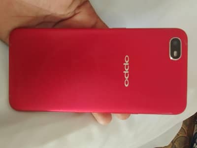 oppo a1k 10/9 condirion her trah say ok mobile one hand use