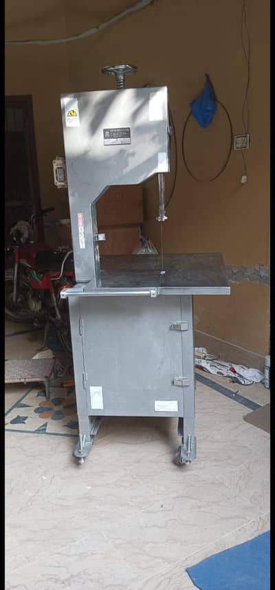 meat cutter/ bonesaw / meat cutting machine / Ara