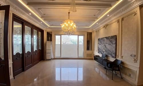 DHA Phase 7 House Sized 10 Marla Is Available