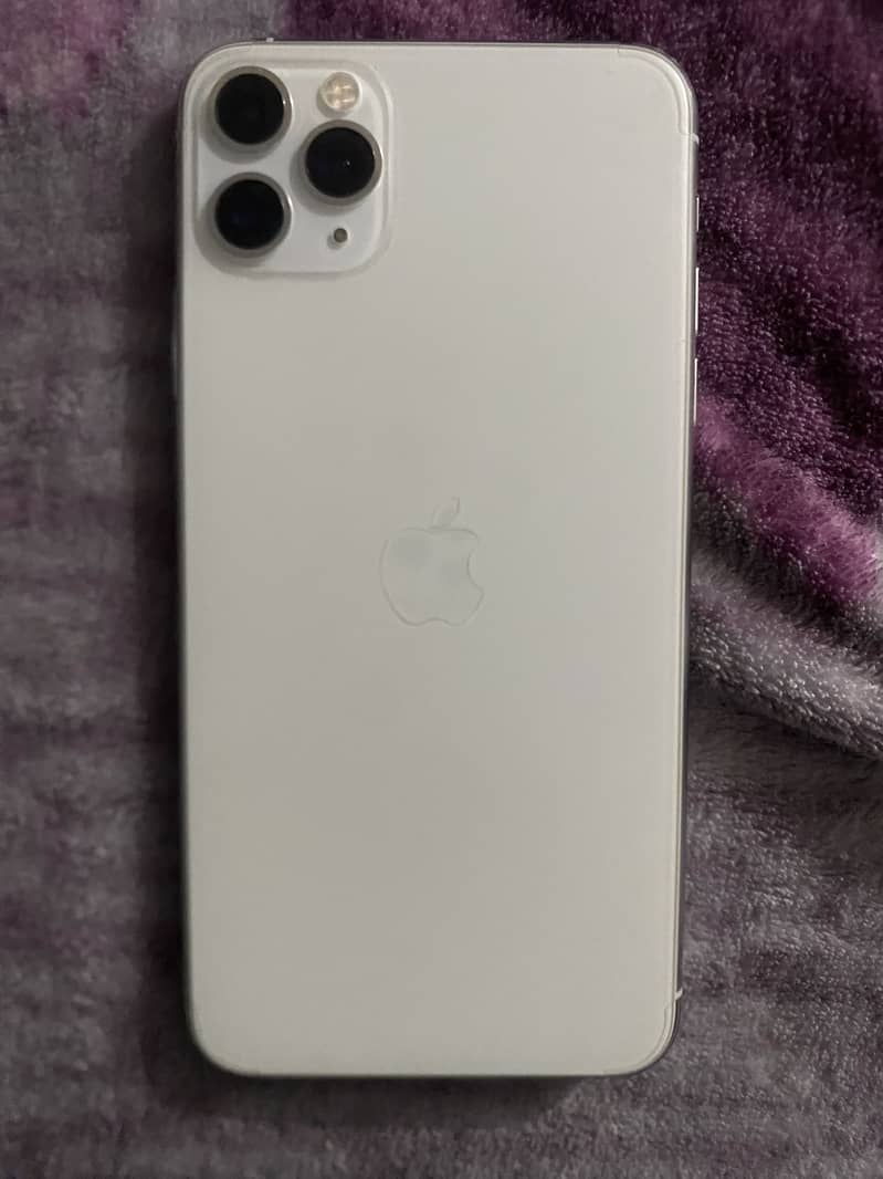iPhone 11 Pro Max 0