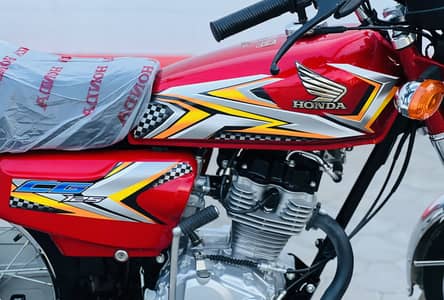 HONDA 125 Model 2025 for use 3500 km New bike