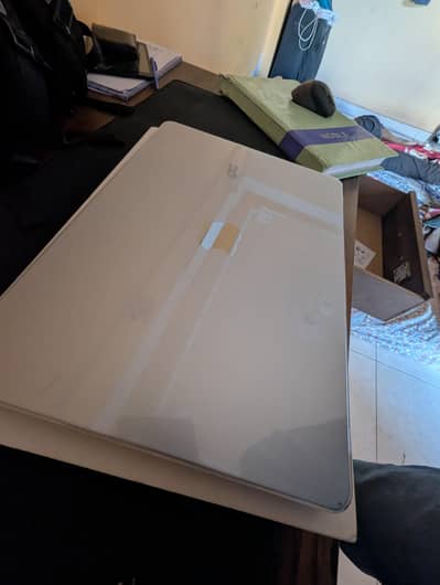 MacBook Air M4 | 16GB RAM | 256GB SSD | 10/10 Condition | Box Pack
