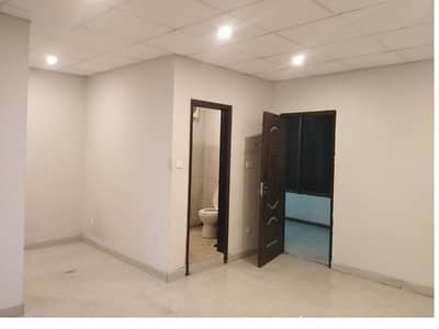 Area 350 Square Feet Brand New Corporation Office Available For Rent In Main Boulevard Road Gulberg 3 Lahore