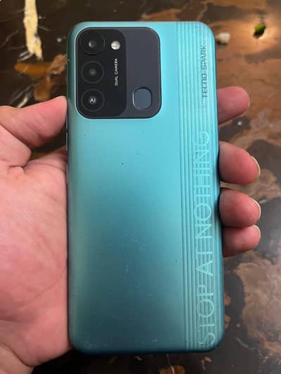 Tecno Spark 8c