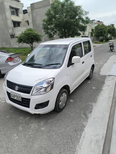 2020 wagon r vxr  genuin paint