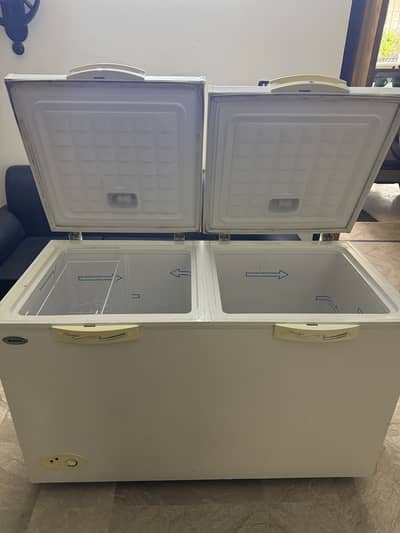Waves 2 door deep freezer full size in excellent condition