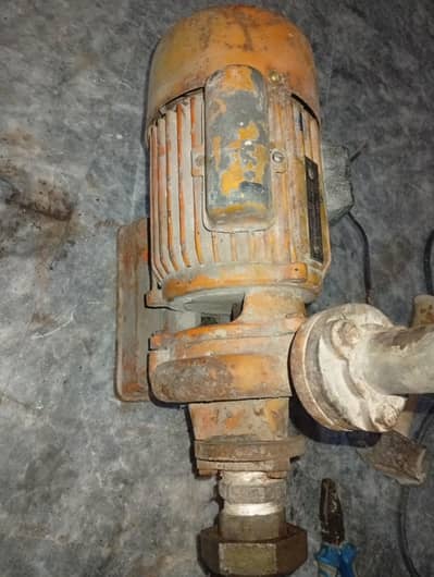 heavy pressure pump good condition