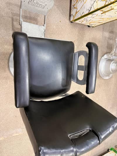 barber chairs new and fresh for sale