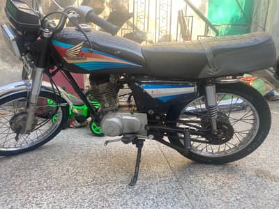 Honda 125 2004 Model