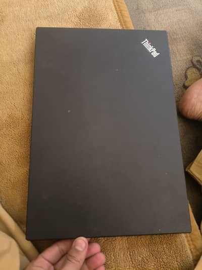 i5 8G double battery upto 8hrs battery powered.