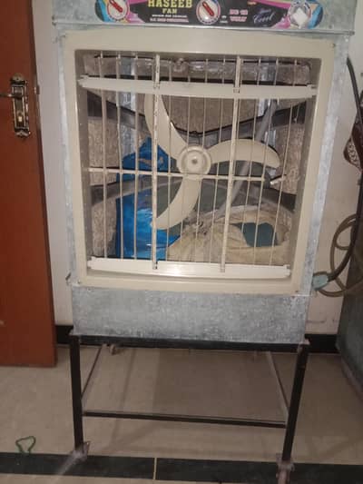 12v cooler with iron stand with supply