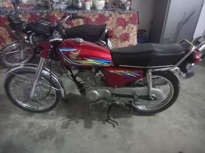 honda 125 2018 model Rawalpindi number biometric on the spot