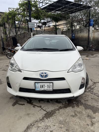 Toyota Aqua 2014/2018 Model Excellent Condition