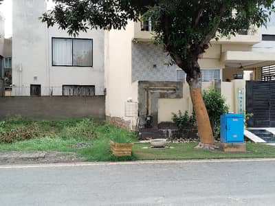 5 Marla Good Location Plot For Sale Dha 9 Town Block B