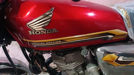 Honda cg125 special edition 2021 first owner Karachi number plate