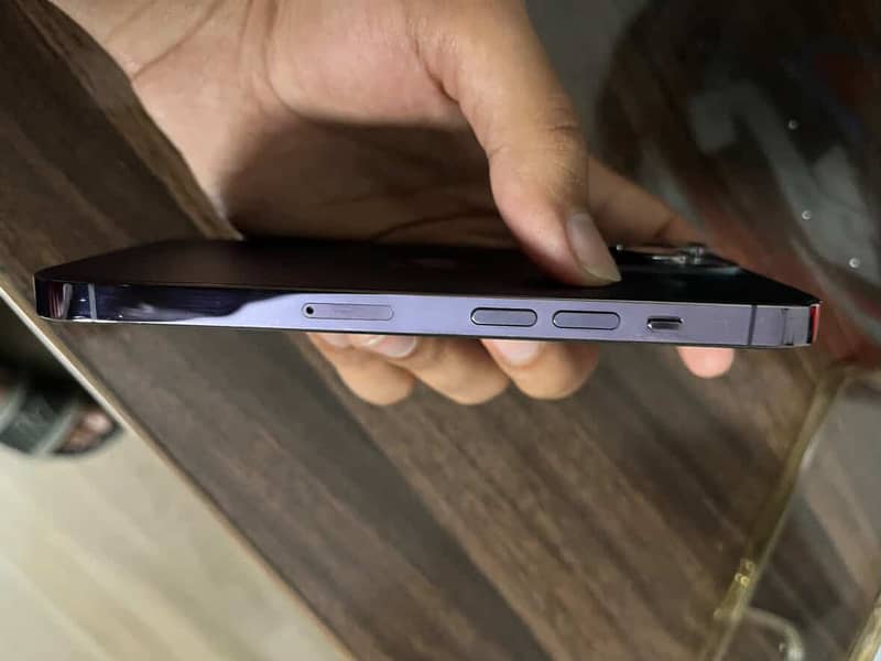 Iphone 14 pro 4