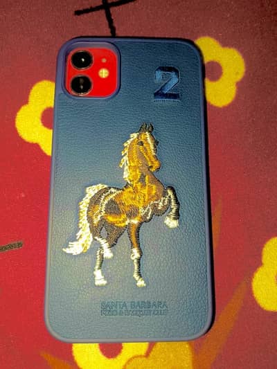 I phone 11 non pta 64 gb 85 battery Health 10/10 condition panel chang