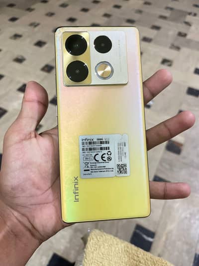Infinix Note 40 pro  12/256   Original Charger + Box