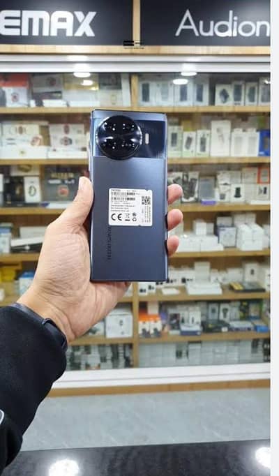 Tecno spark 20 pro pluse 12 GB 256 GB