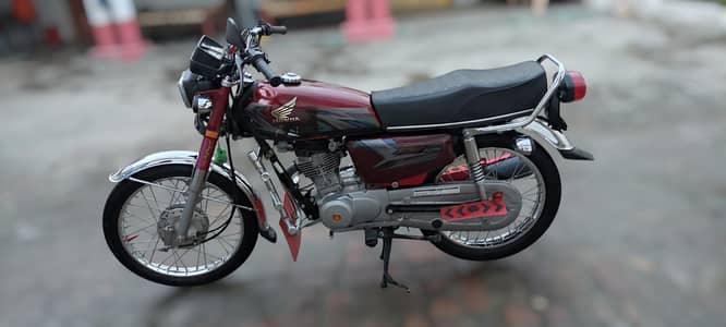 Honda CG 125 2023 Model Good Condition