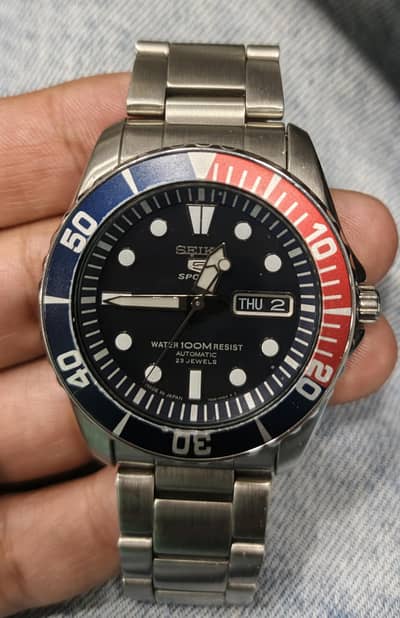 Seiko 5 Sea Urchin