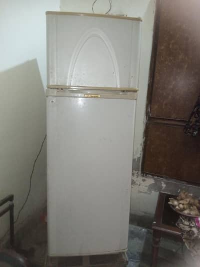 Dawlance Refrigerator for sale.