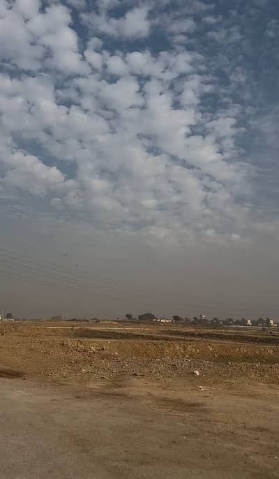 I-12 PLOT FOR SALE IN BEAUTIFUL LOCATION