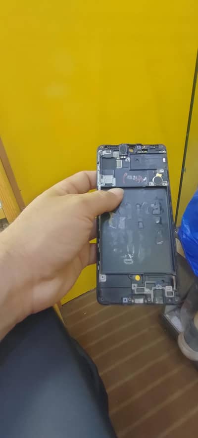 Samsung a71 original lcd with frame. . lite sa shade ha