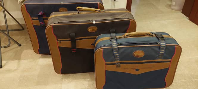 Set of Three Luggage Bags