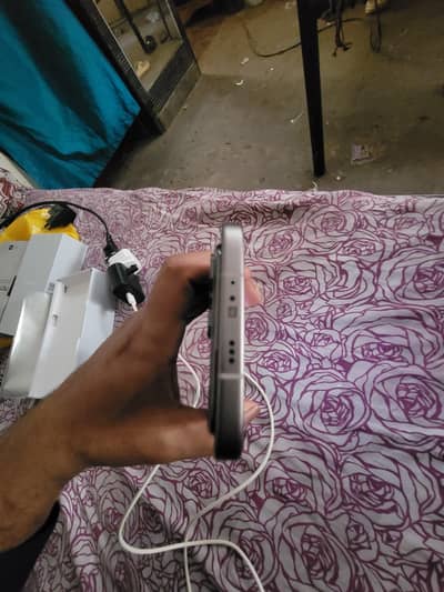 rem 16 gb rom 256 gb