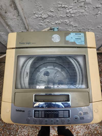 LG T8008TEFV01 Fully Auto Top Loading Washing Machine 8Kg