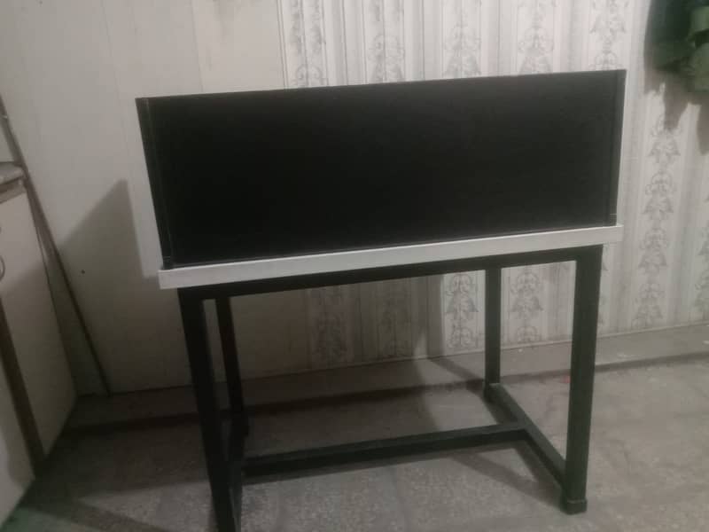 Workstation/Study Table 5