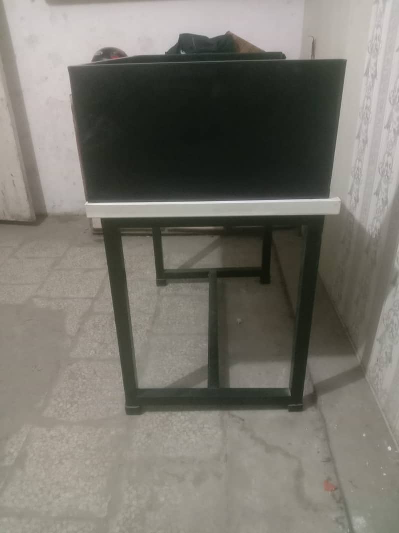 Workstation/Study Table 8