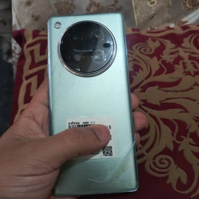 Infinix Zero 40 /256 condition 10/10