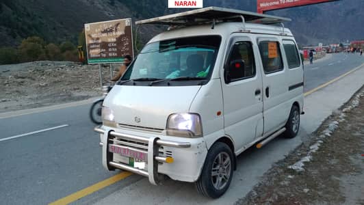 Suzuki Every 22Km/l Petrol, CNG + Solar power