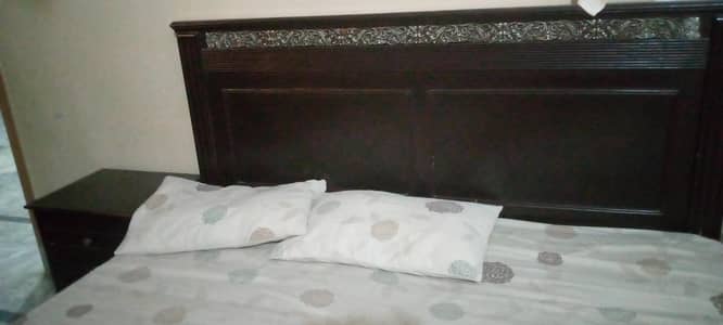 king sized Bed for sale