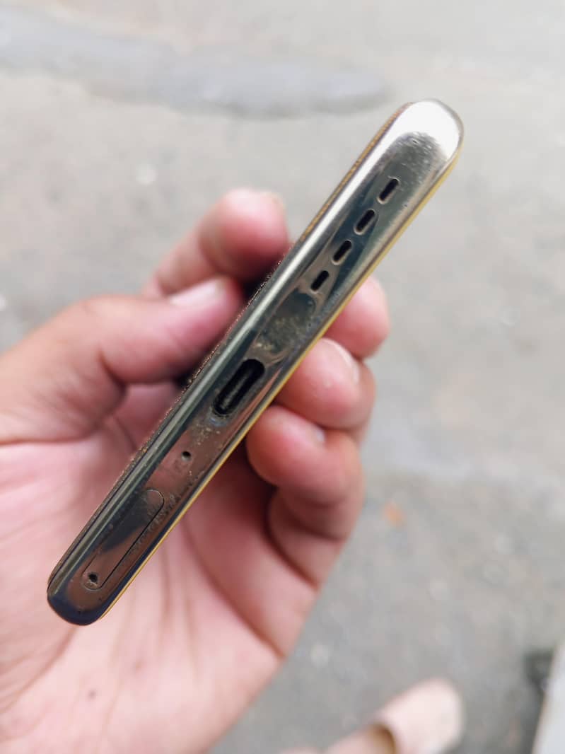 Mobile second hand 1