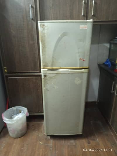 Used Double Door Refrigerator (Working Condition – Budget Friendly)