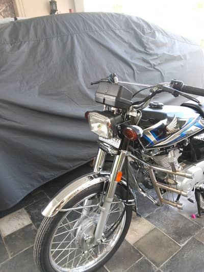 Honda CG 125 Model 2025 | 8473 KM Use Bike | Urgent Sale | Honda 125