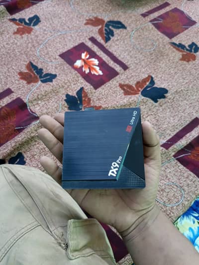 tx9pro hai fresh new liya tha 3 month pahla 10/10 hai