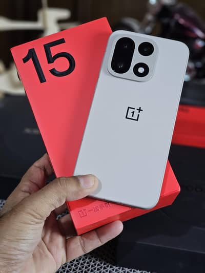 OnePlus 15 Box Pack Global ROM