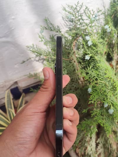 iPhone 12 max Exchange possible with samsung s models