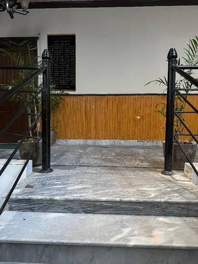 Flat Available For Rent In Bani Gala