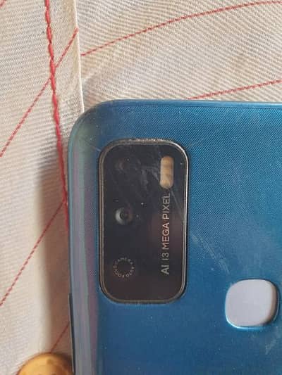 Read description infinix hot 9 play 9k se kam phly direct block hogy