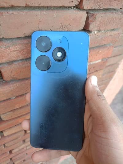 Tecno spark go 2024 4+4gb ram memory 64