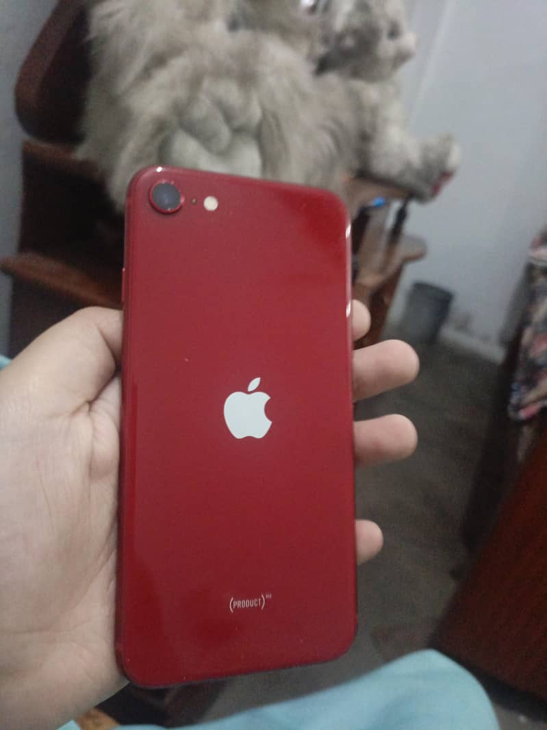 IPHONE SE3 1