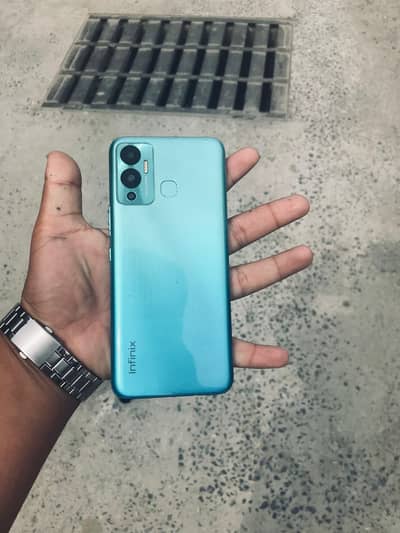 Infinix Hot 12 play with Box. Smooth Phone. 6000mah Battery